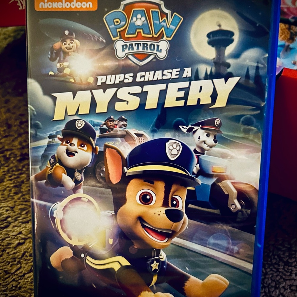 Nickelodeon PAW Patrol DVD - Pups Chase a Mystery